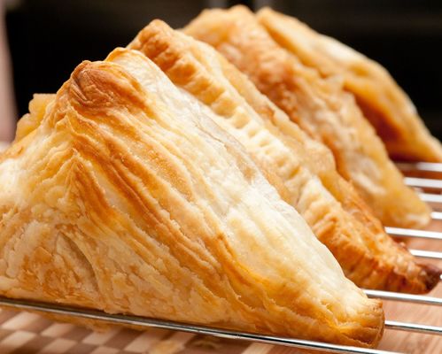 Купить Машина пекарни хлеба сертификата КЭ коммерчески для технологической линии слойки Производство в сети