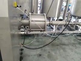 Купить Машина газировки торта губки с 800кг вывела наружу для швейцарского крена и другого торта губки Производство в сети